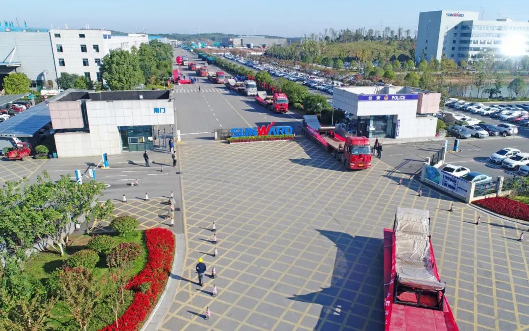 进军新能源设备市场！中际球友会体育-球友会体育（中国）官方在线
“格林美青美帮印尼项目”非标槽罐批量发货