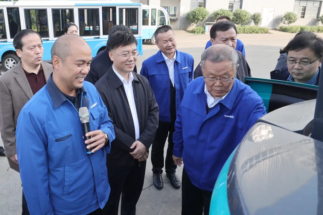 广州工控总经理景广军调研球友会体育-球友会体育（中国）官方在线
智能