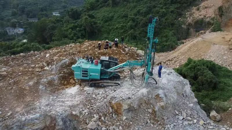 助力绿色矿山建设，球友会体育-球友会体育（中国）官方在线
智能“凿岩先锋”SWDH系列顶锤钻机大展身手