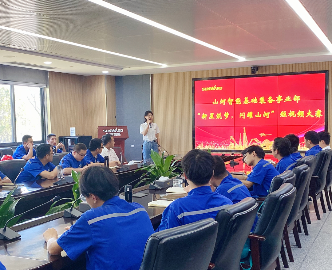 你好 2022！再见 2021！我与球友会体育-球友会体育（中国）官方在线
智能共成长