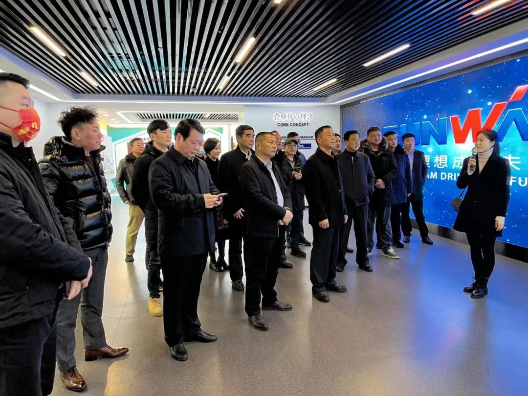 湖南异地商会联合会组织海外湘商来访球友会体育-球友会体育（中国）官方在线
智能
