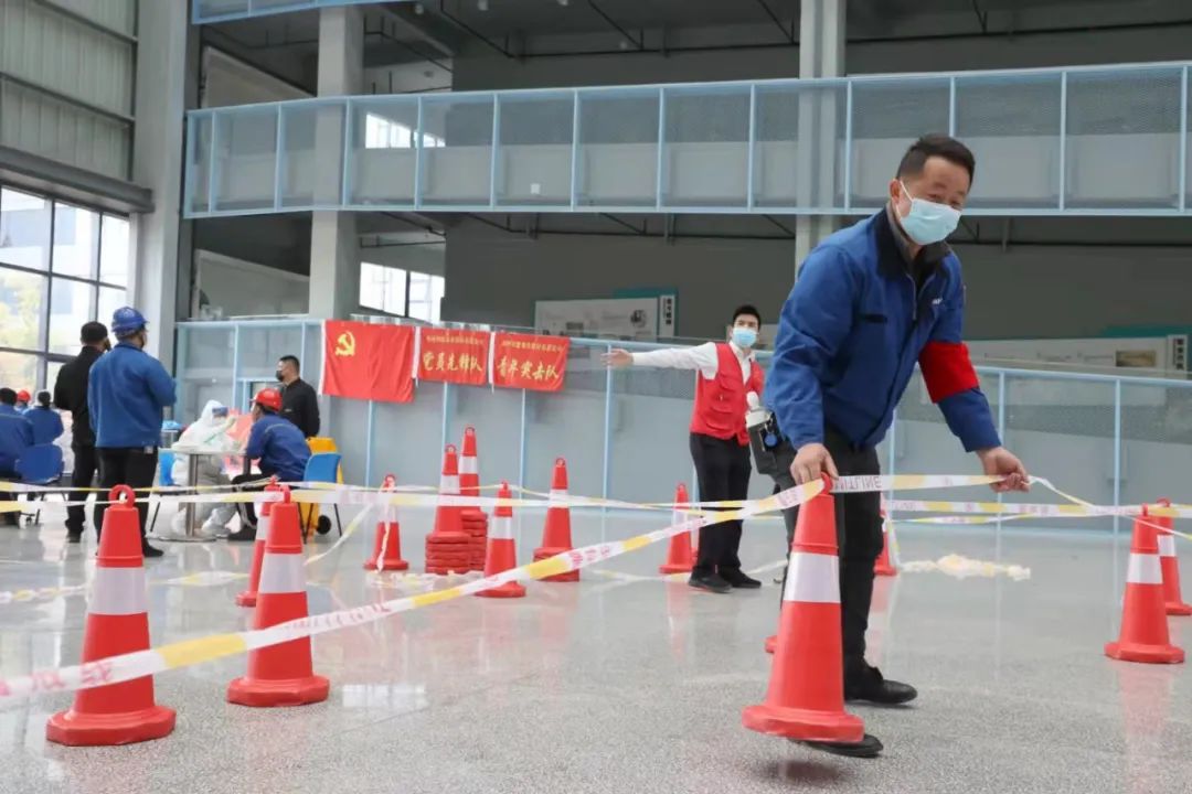 抗击疫情!球友会体育-球友会体育(中国)官方在线
人在行动