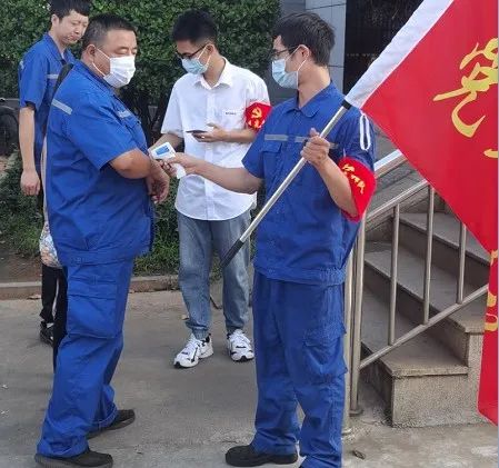 球友会体育-球友会体育（中国）官方在线
工匠 | “浪波”不言苦，甘为“人梯”承大重