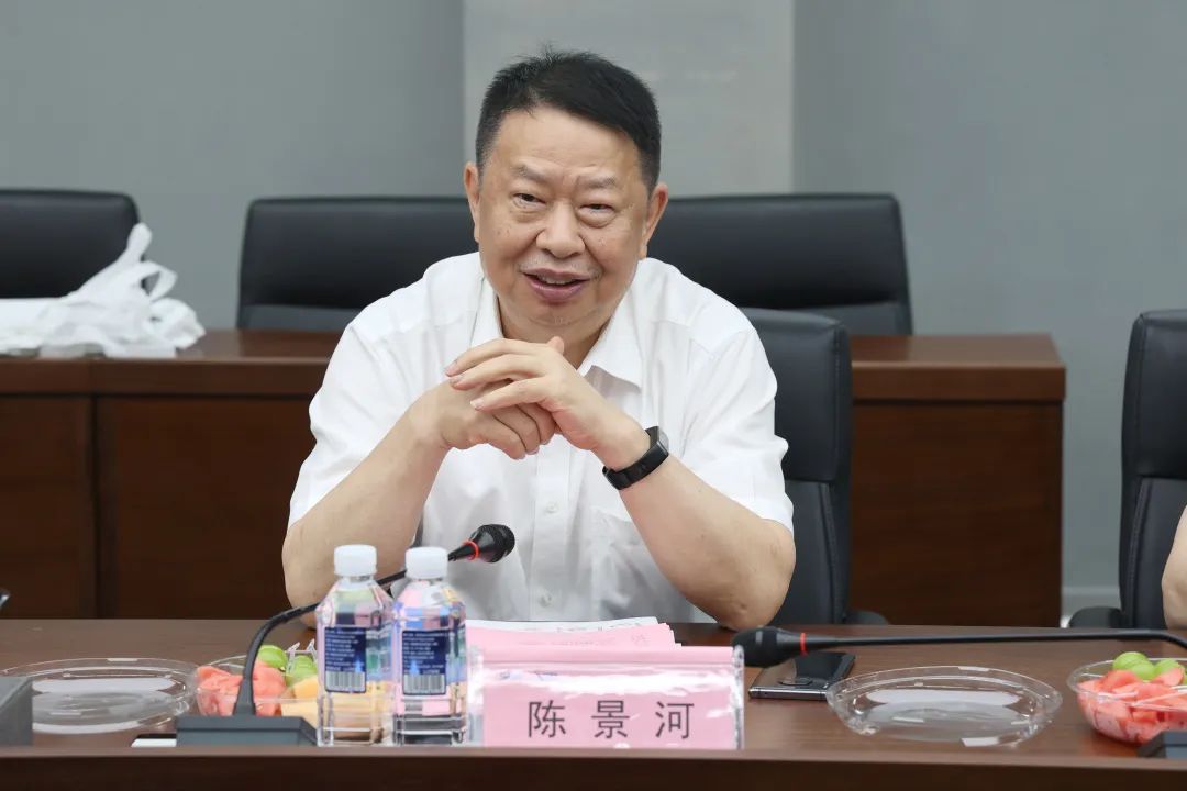 紫金矿业集团党委书记、董事长陈景河莅临球友会体育-球友会体育(中国)官方在线
智能考察交流