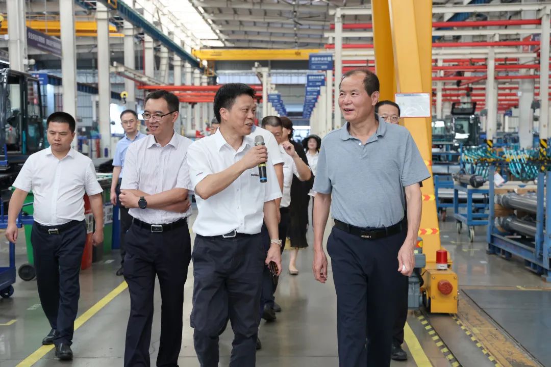 农业农村部农业机械化管理司调研球友会体育-球友会体育（中国）官方在线
智能