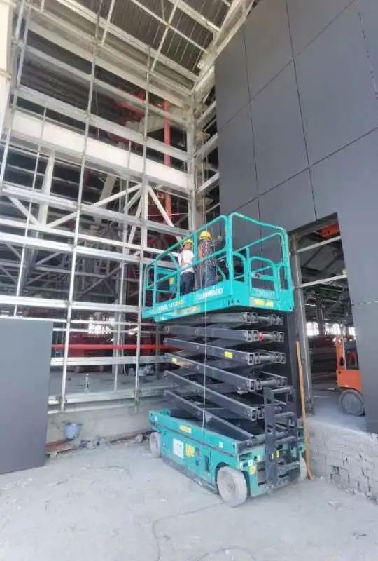 众志成城抗疫情!球友会体育-球友会体育(中国)官方在线
智能高空机械助力惠州方舱医院建设