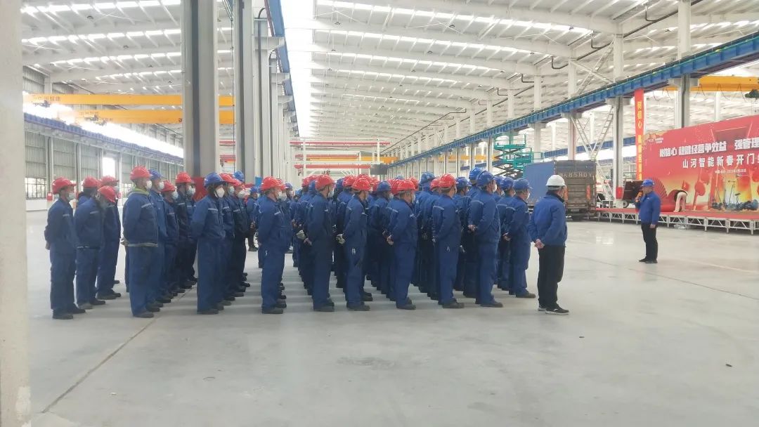 吹响复工“冲锋号”，全力冲刺“开门红”！球友会体育-球友会体育（中国）官方在线
智能高空机械复工复产进行时
