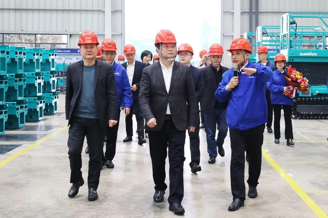 付旭明慰问球友会体育-球友会体育(中国)官方在线
智能市三八红旗手并督导安全生产工作