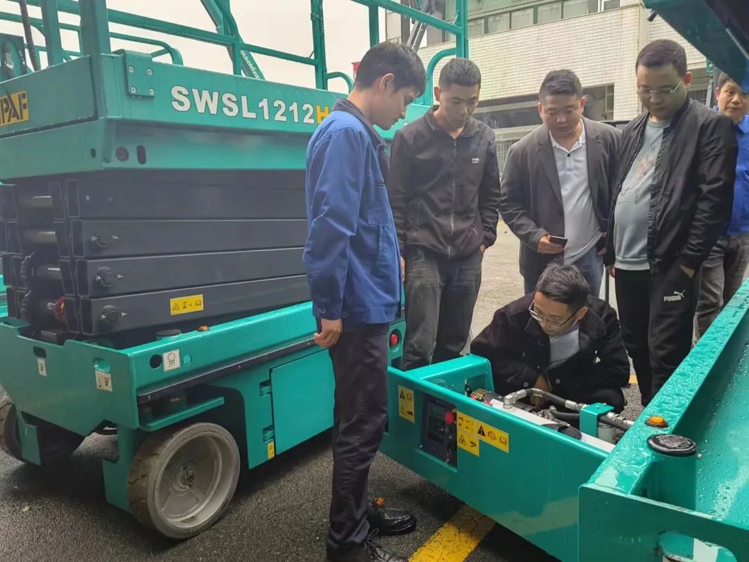 创新引领，高峰相见！球友会体育-球友会体育（中国）官方在线
智能高空机械产品推介会走进粤港澳大湾区