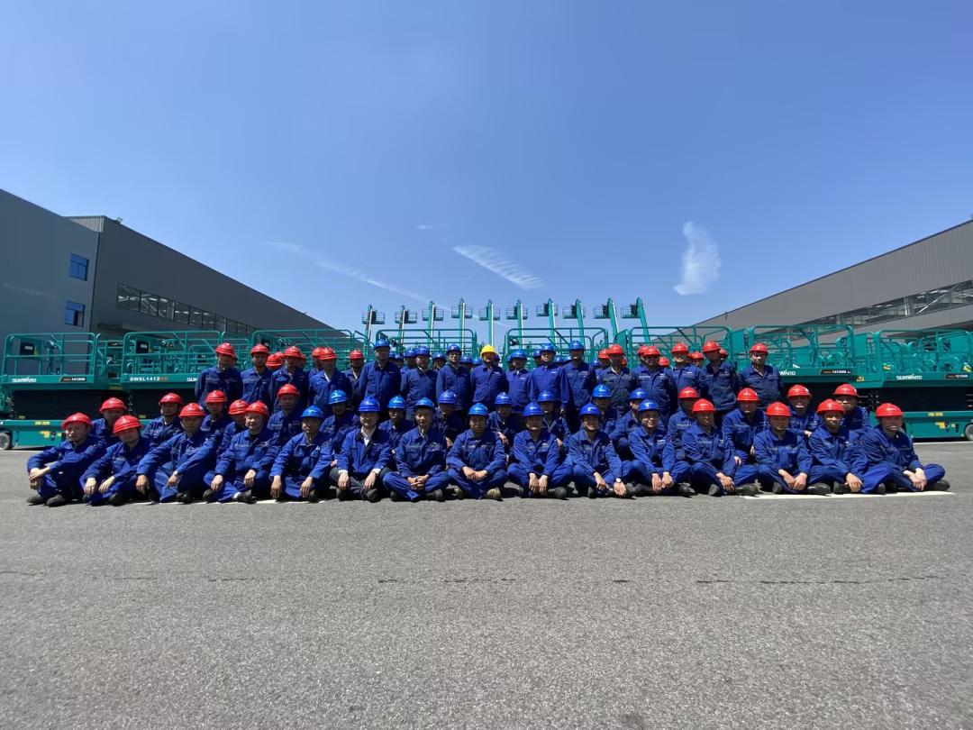 长沙市召开庆祝“五一”国际劳动节大会，球友会体育-球友会体育（中国）官方在线
智能1个人1集体获表彰！