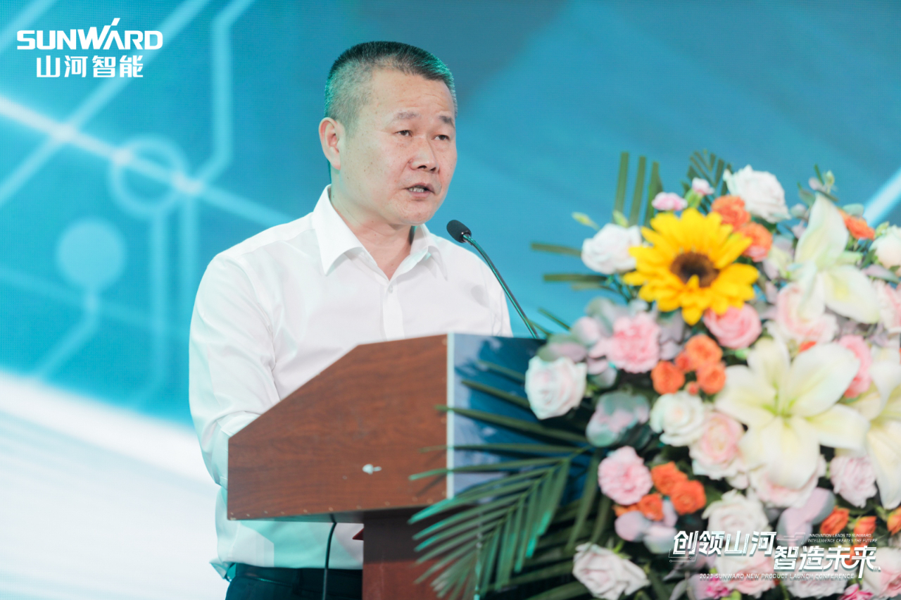 千人齐聚、爆品出击！球友会体育-球友会体育（中国）官方在线
智能新品推介会圆满举办