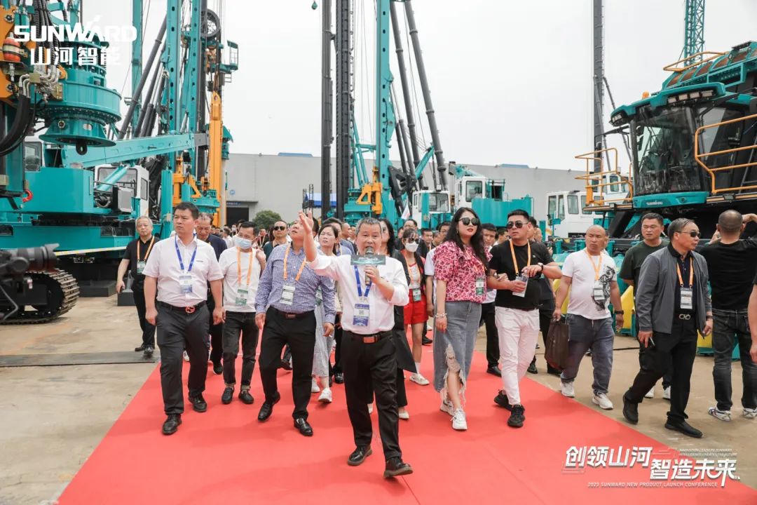 实力出圈!球友会体育-球友会体育(中国)官方在线
智能地下工程装备“大阅兵”来了