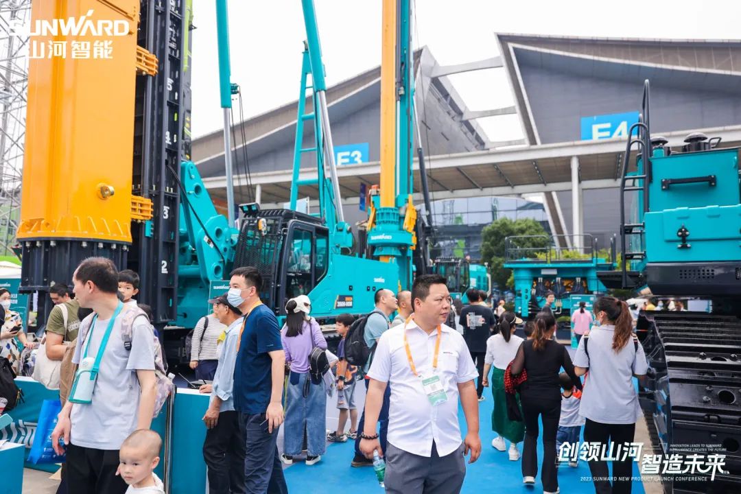 2023 CICEE | 全球工程机械盛会完美落幕！球友会体育-球友会体育（中国）官方在线
智能交出闪亮答卷
