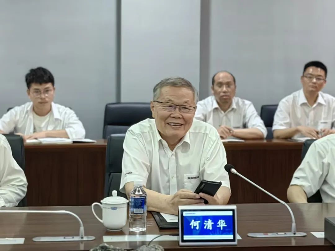 中国科学院院士陈十一率队到访球友会体育-球友会体育（中国）官方在线
智能