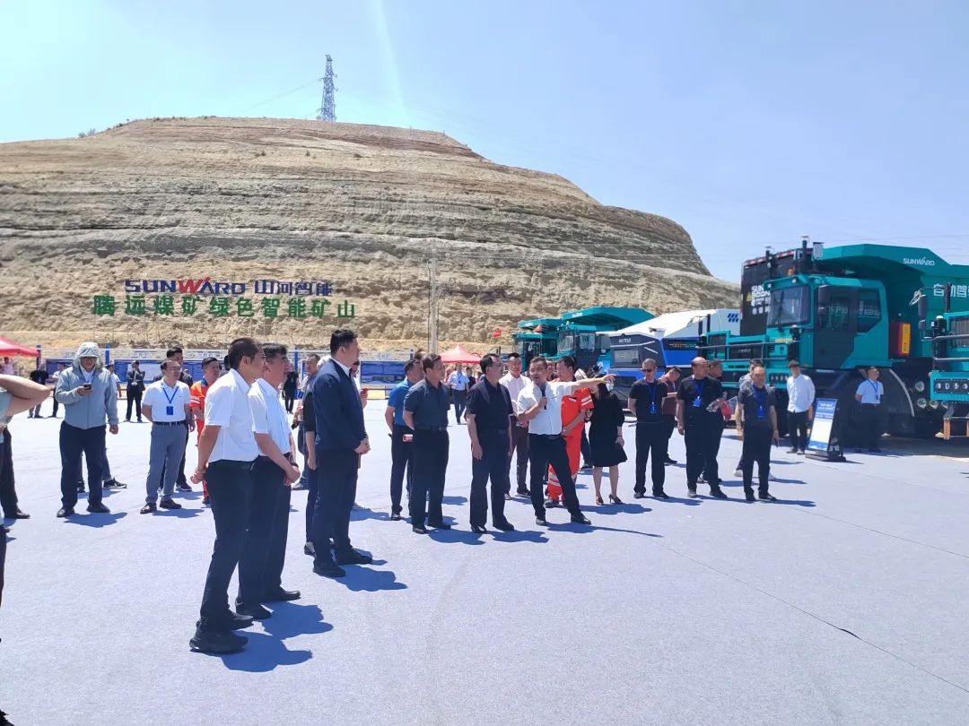 加码绿色矿山！“球友会体育-球友会体育（中国）官方在线
绿”亮相鄂尔多斯市煤矿三化融合现场推进会