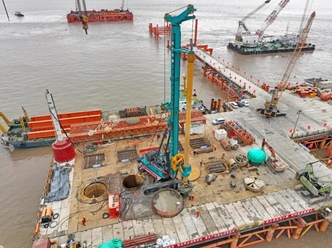 新战绩+1！球友会体育-球友会体育（中国）官方在线
智能超级旋挖钻机创6.3米直径钻孔新纪录