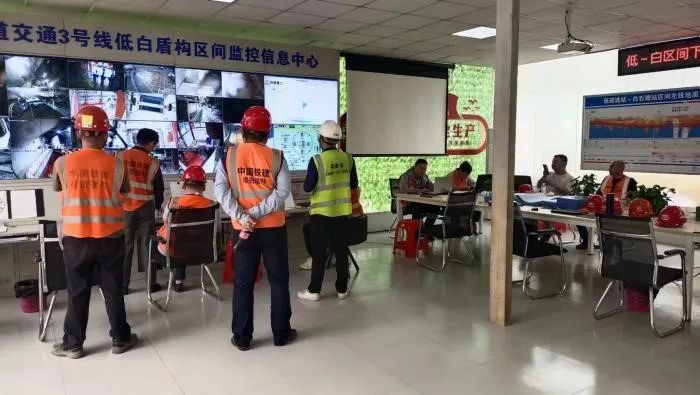 捷报！中铁球友会体育-球友会体育（中国）官方在线
深圳地铁3号线四期工程盾构施工圆满完成