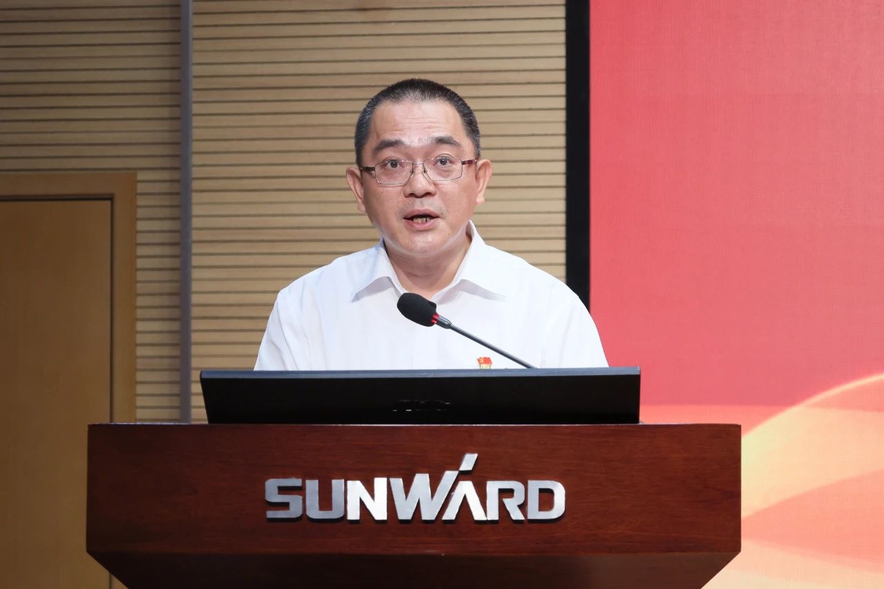 球友会体育-球友会体育（中国）官方在线
智能召开庆祝中国共产党成立102周年表彰大会