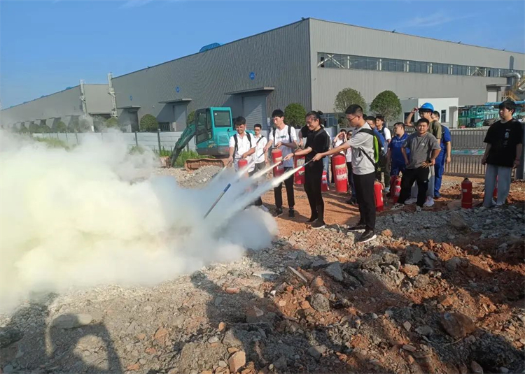 奔赴热爱，球友会体育-球友会体育（中国）官方在线
智能2023届“智动力”正式报到！
