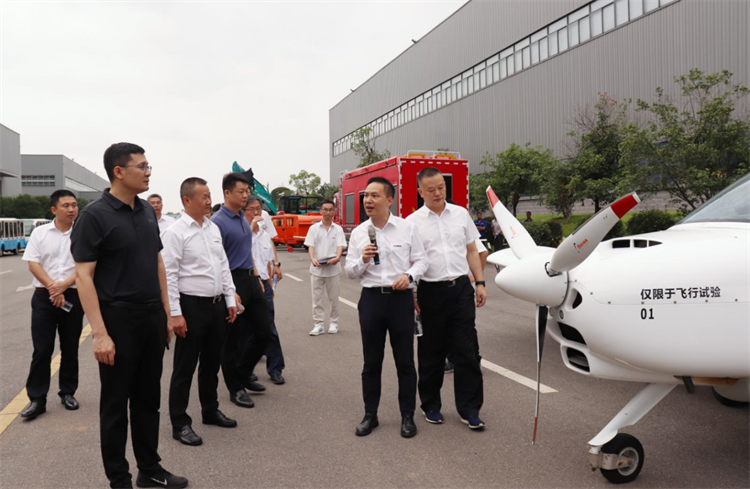 国家应急管理部救援协调和预案管理局副局长颜彬一行调研球友会体育-球友会体育（中国）官方在线
智能