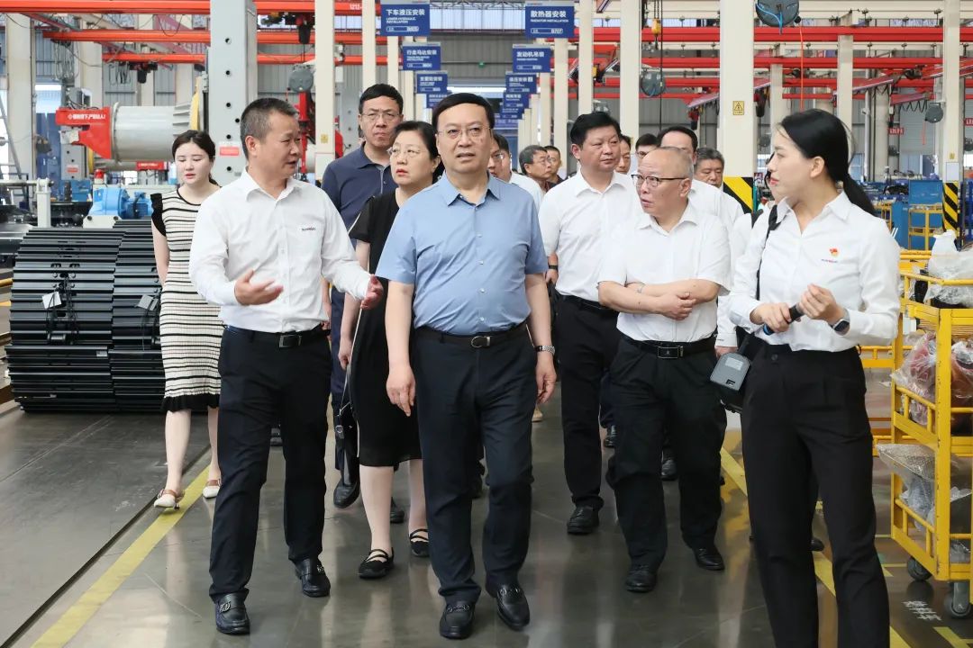 中宣部社科领域专家学者到球友会体育-球友会体育（中国）官方在线
智能调研高质量发展