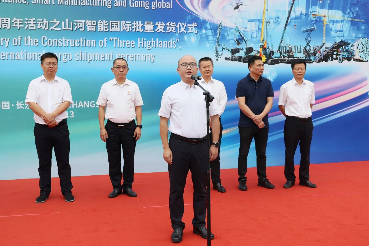 持续进军国际市场！球友会体育-球友会体育（中国）官方在线
智能近百台设备集中发货
