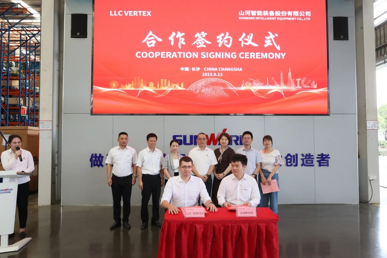 持续进军国际市场！球友会体育-球友会体育（中国）官方在线
智能近百台设备集中发货