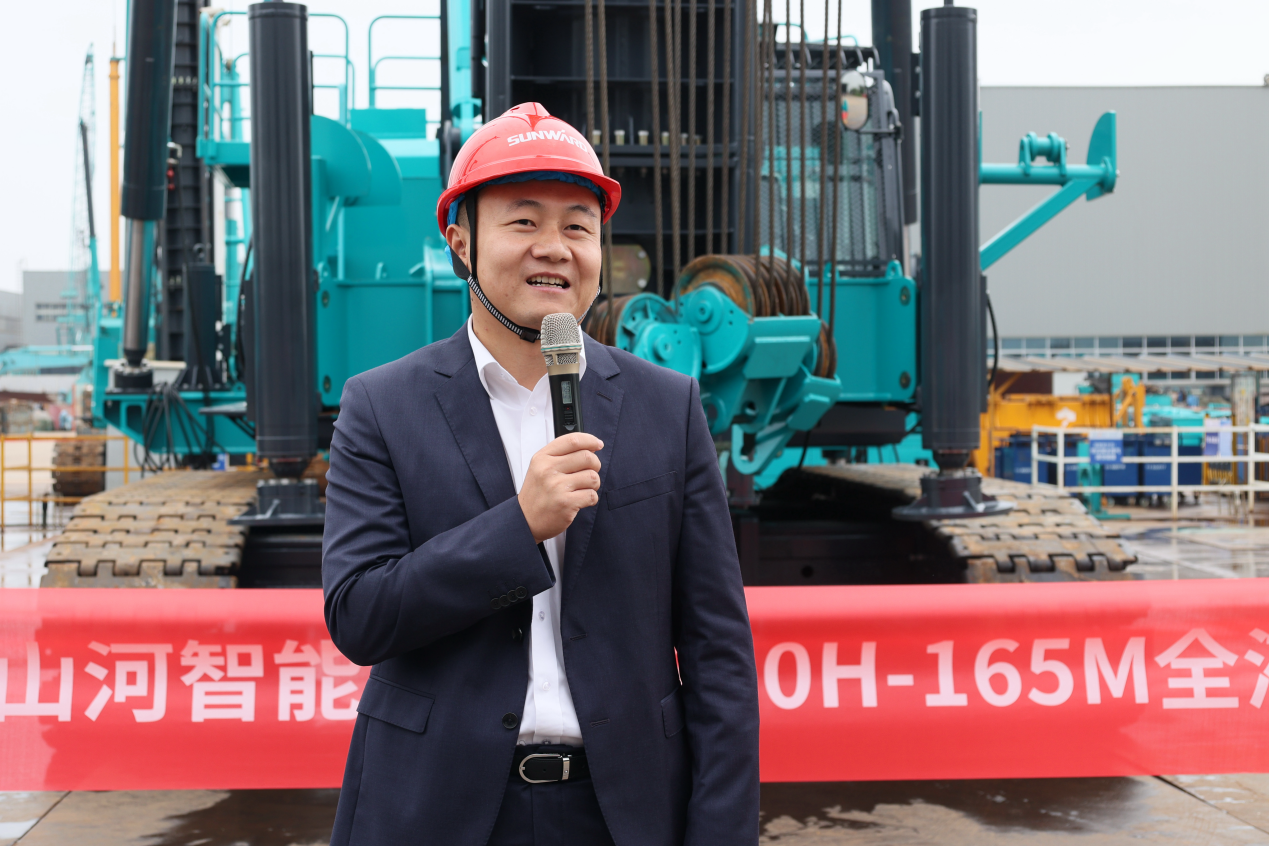 民族品牌获认可！球友会体育-球友会体育（中国）官方在线
智能桩架产品交付香港客户