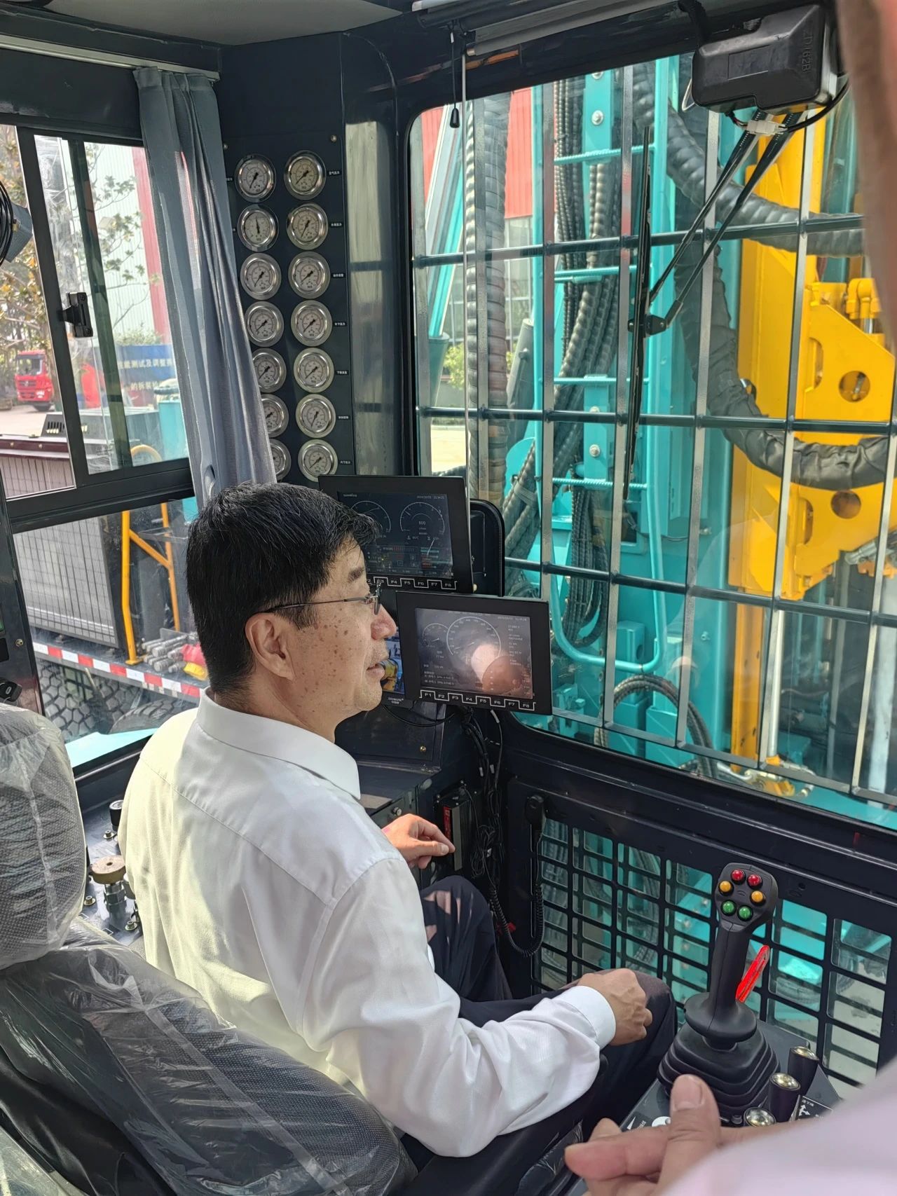 球友会体育-球友会体育（中国）官方在线
智能创新装备亮相全国矿山钻探（应急救援）技能竞赛