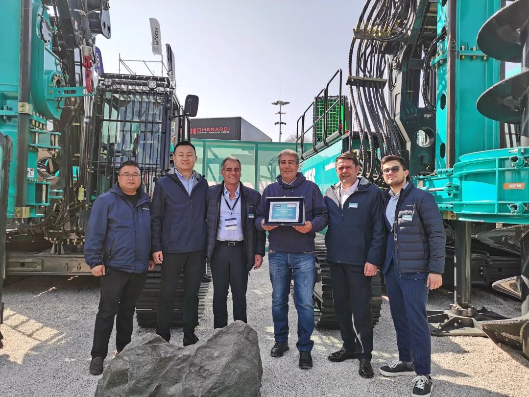 Bauma 2025 | 高端定制!球友会体育-球友会体育(中国)官方在线
智能Pro系列旋挖钻机燃爆全场