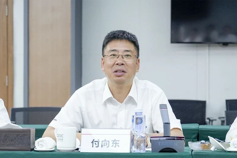 球友会体育-球友会体育（中国）官方在线
智能与易普力公司深化战略合作，共筑混装设备技术转化新标杆