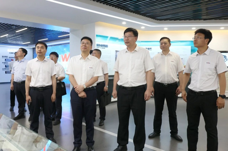 中国工程院院士、中南林业科技大学党委书记吴义强一行到球友会体育-球友会体育（中国）官方在线
智能开展访企拓岗活动