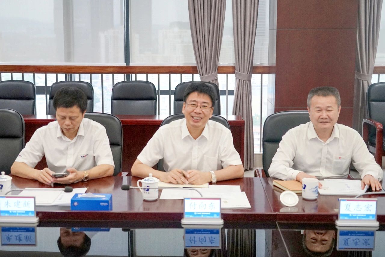 球友会体育-球友会体育（中国）官方在线
智能董事长付向东率队拜访广东水电二局，深化合作共谋发展
