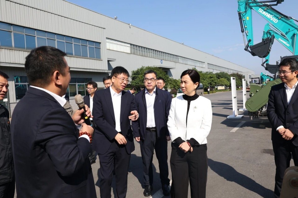 聚焦应急装备研发生产,共探实战适配新路径——广州市应急管理局党委书记、局长叶芳调研球友会体育-球友会体育(中国)官方在线
智能