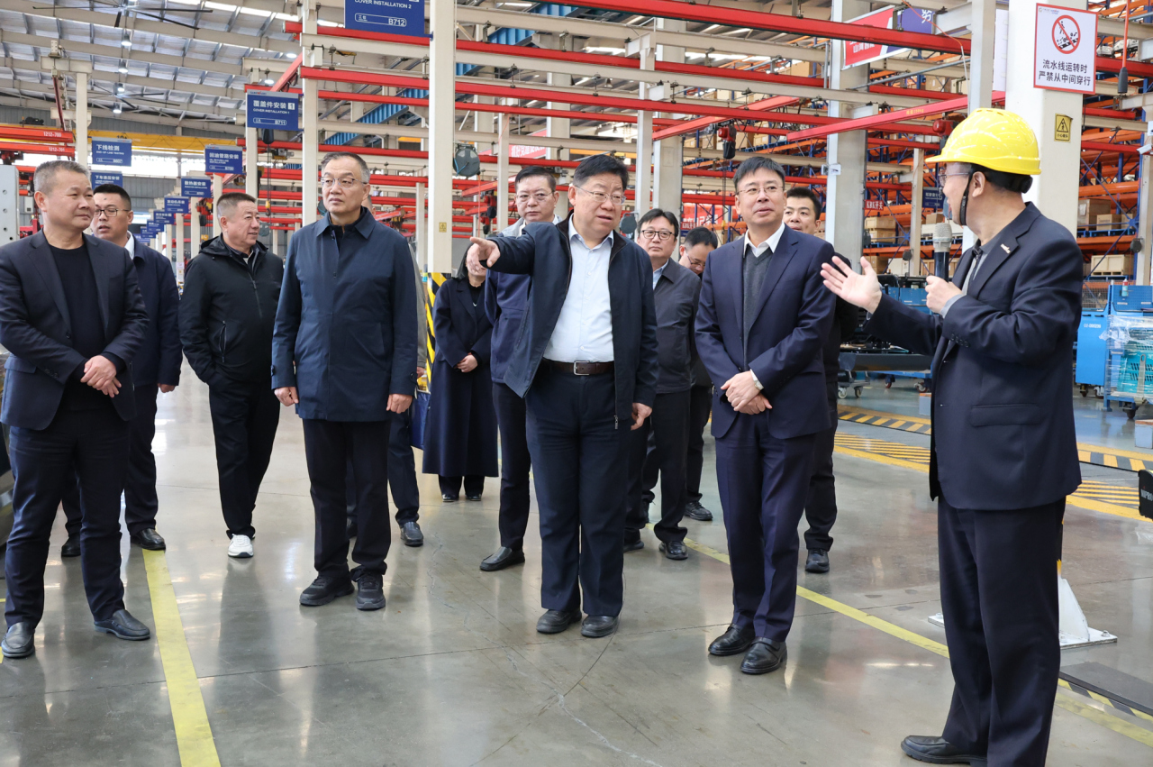 新矿投资集团党委书记、董事长王漠到访球友会体育-球友会体育（中国）官方在线
智能
