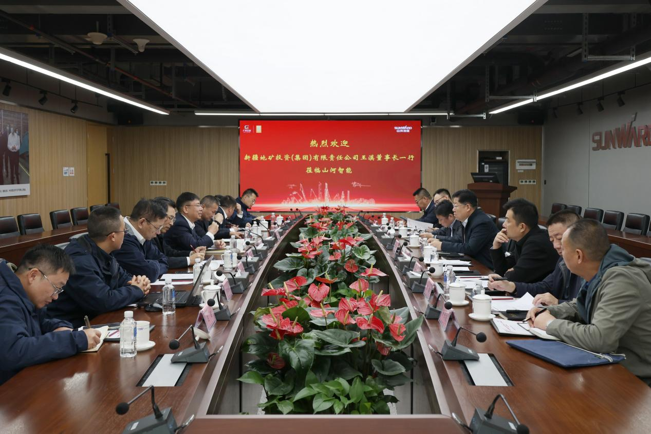 新矿投资集团党委书记、董事长王漠到访球友会体育-球友会体育（中国）官方在线
智能