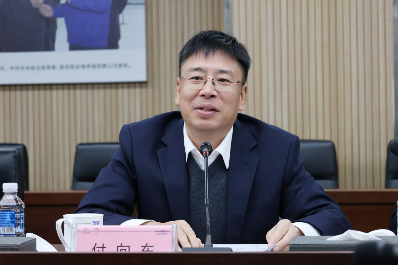 新矿投资集团党委书记、董事长王漠到访球友会体育-球友会体育（中国）官方在线
智能