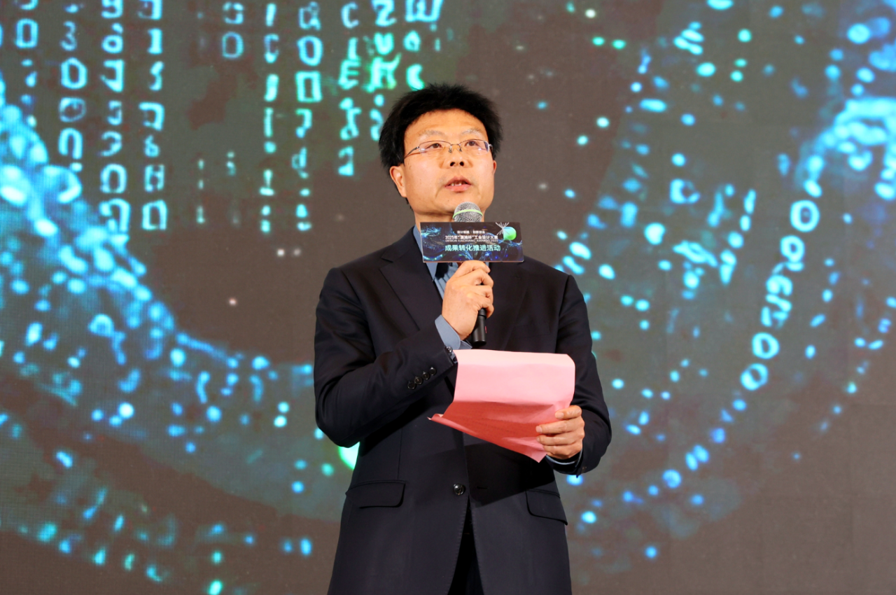 问鼎“潇湘杯”！球友会体育-球友会体育（中国）官方在线
智能斩获唯一产业设计金奖