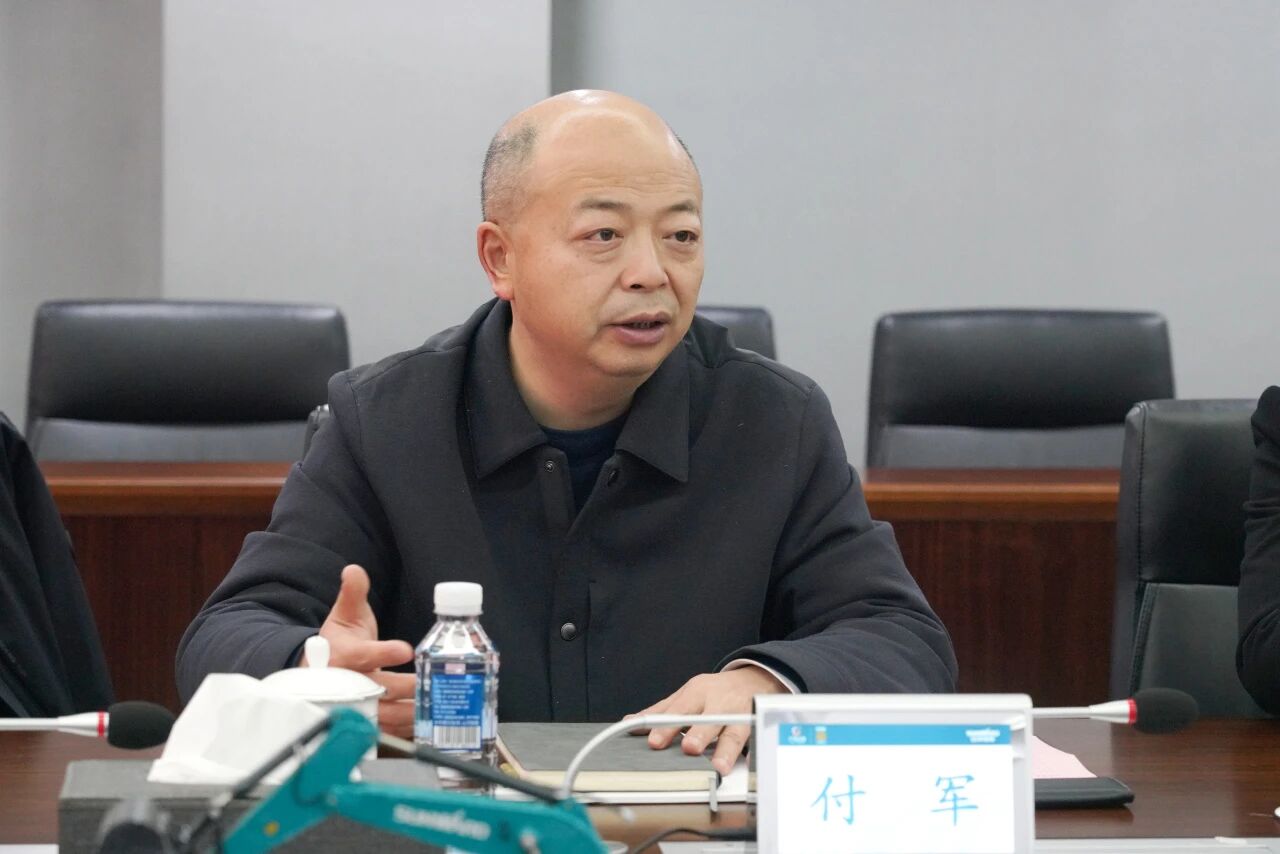 数智化现场混装铵油炸药车下线！球友会体育-球友会体育（中国）官方在线
智能与易普力携手共筑智能矿山新篇章