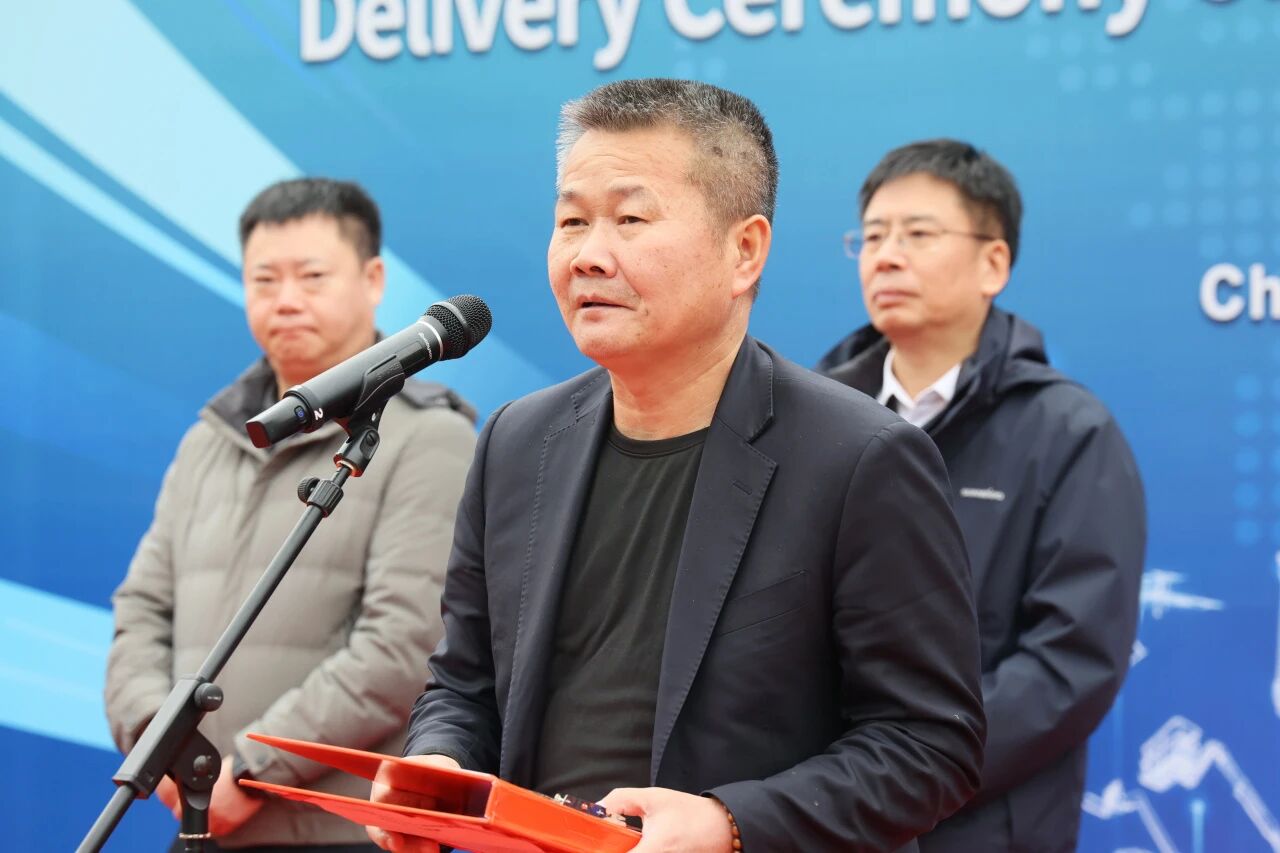 球友会体育-球友会体育（中国）官方在线
智能SWE700FE电动挖掘机成功交付，助力打造绿色智慧矿山