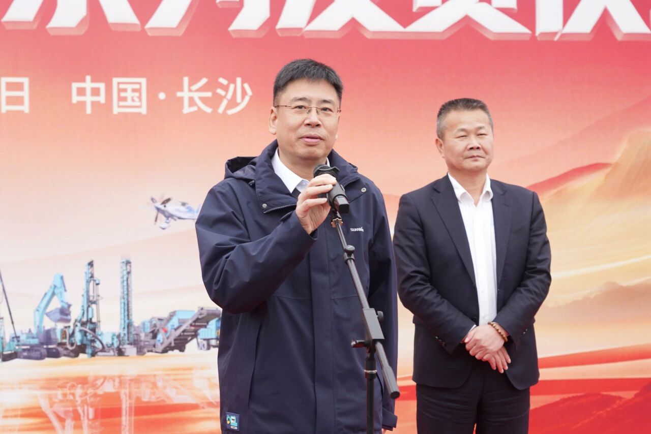 球友会体育-球友会体育（中国）官方在线
智能举行2026年正月系列发货仪式，过亿元设备奔赴全球