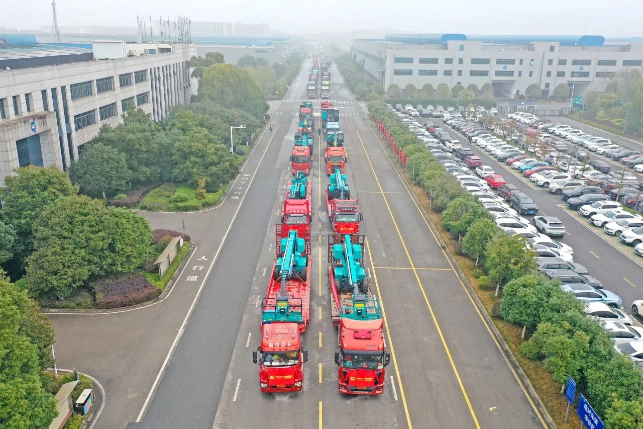 球友会体育-球友会体育（中国）官方在线
智能举行2026年正月系列发货仪式，过亿元设备奔赴全球