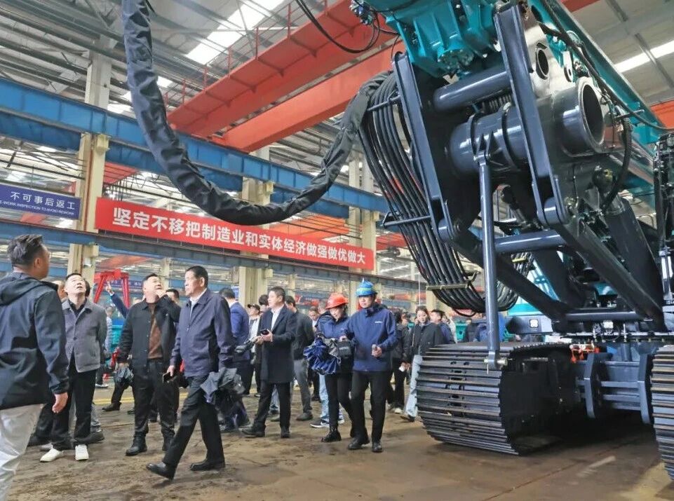 球友会体育-球友会体育（中国）官方在线
智能举行电动旋挖钻机新品发布会，收获1.2亿元订单